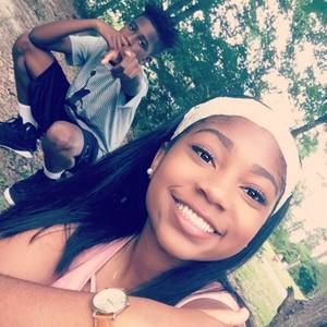 Meet your Posher, Kendra